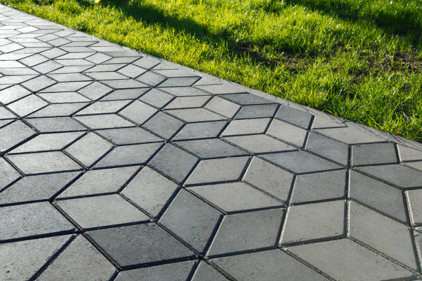Best Commercial Driveway Pavers  in Laurinburg, NC